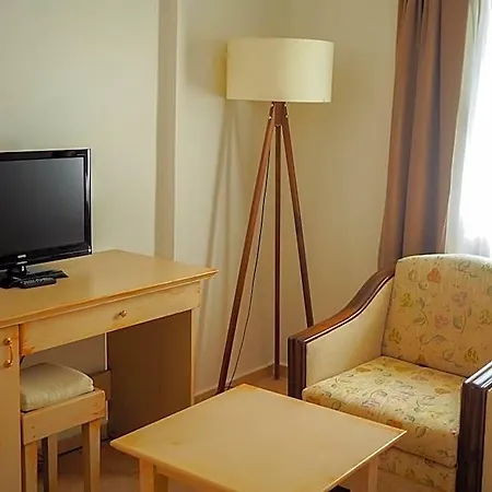 Hotel Oya Butik & 3*